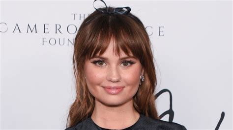 Jessie Star Debby Ryan Shares Swimsuit Photo Of Fall Time