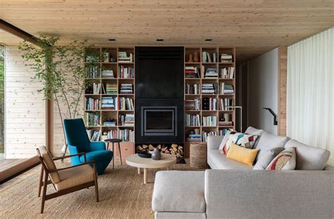 However, the ambiance from the lighting makes you feel like you're out there. Cozy Living Room Ideas