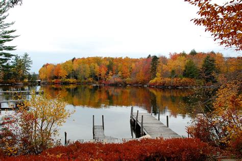 Best Time To See Lake Winnipesaukee Fall Foliage In New Hampshire 2023