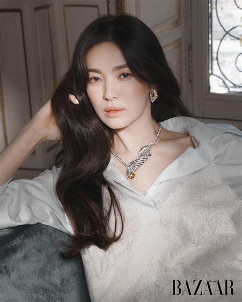 【フォト】ソン・ヘギョ、宝石よりも輝く美しさ香港誌の表紙を飾る Chosun Online 朝鮮日報
