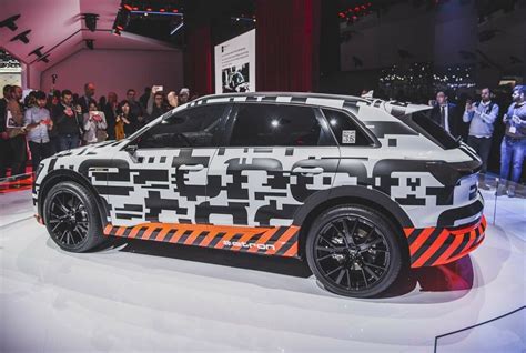 Der Audi E Tron Basiert Noch Nicht Auf Der Elektro Plattform Meb Des