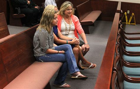 Kaitlyn Hunt Appears In Court Vero News
