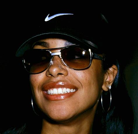 Twitter Aaliyah Aaliyah Style Rip Aaliyah