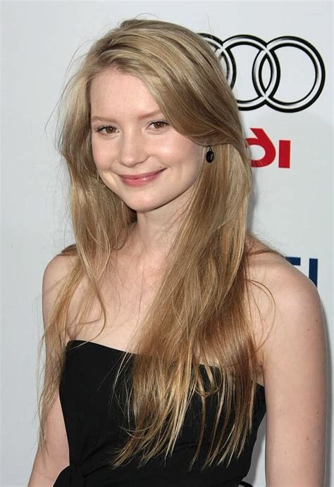 Mia Wasikowska Nude Pictures Flaunt Her Well Proportioned Body The Viraler