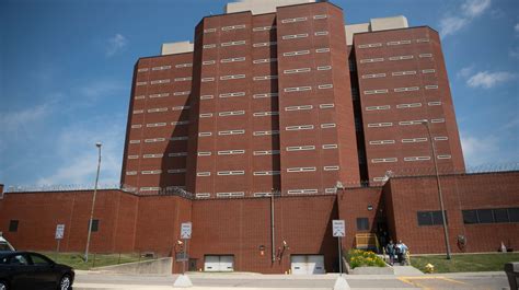 macomb county jail inmate suicide sparks lawsuit