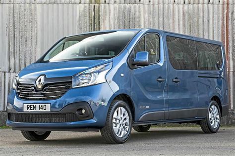 Renault Trafic Passenger Review Fits The Bill On City Streets And Open