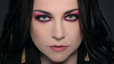 Evanescences Amy Lee I Have Total Hope But Its Important To Be