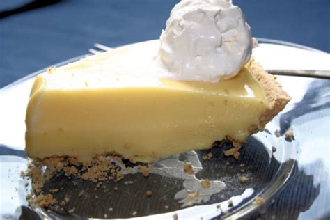 Vanilla Pudding Pie Recipe