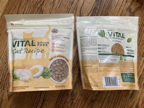 Buy Freshpet Vital Grain Free Complete Meals For Cats 1 Lb For Usd