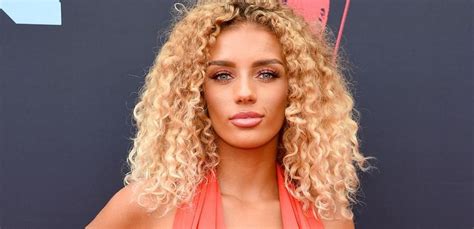Jena Frumes Sizzles In Red Bikini As She Asks Fans About Their Favorite