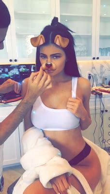 Kylie Jenner Shows Off Her Wide Hips In New Photos