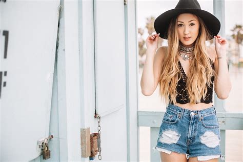 5 Inspiring Summer Diy Projects From Youtube Star Laurdiy Fashion