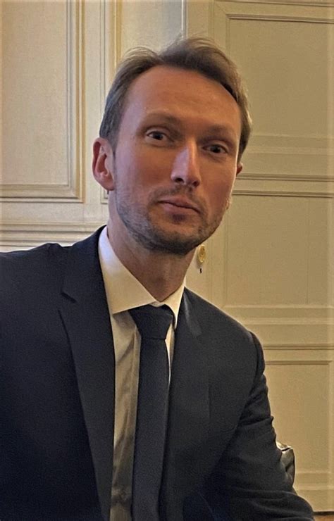 Sciences po is a selective research university of international standing based on the values of openness and excellence. Portrait d'Alumni : Pierre Delalande | Alumni Sciences Po ...