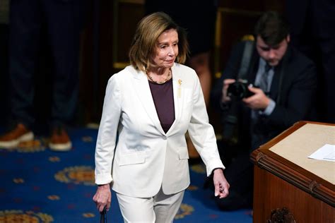 Nancy Pelosi Wont Seek Leadership Role But Plans To Stay In Congress