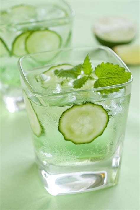 Elderbubble Cocktail Recipe With Vodka Prosecco Cucumber And Mint House And Garden