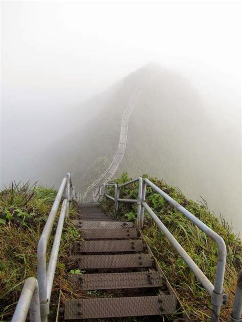 The Haiku Stairs Hawaiis Forbidden Stairway To Heaven Stairway To