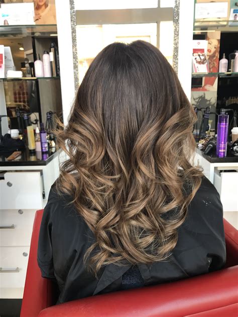 Ahead, we discuss exactly what this trend is and how you can achieve it at home. Balayage on dark hair | Balayage hair dark, Dark hair ...