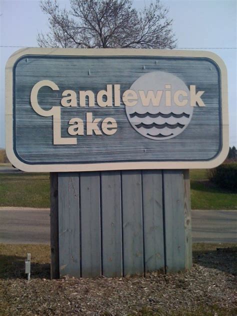 Candlewick Lake Community