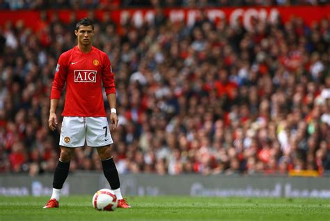 Check out this biography to know about his birthday, childhood, family life, achievements and fun facts about him. CR7 Man Utd Wallpapers - Wallpaper Cave