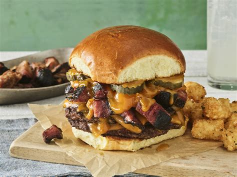 Smashburger Introduces New Carolina Bbq Burnt Ends Burger Lipstick Alley