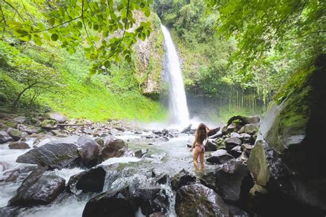 Hiking To La Fortuna Waterfall Everything You Need To Know