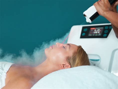 Cryotherapy Facial Benefits And What To Expect