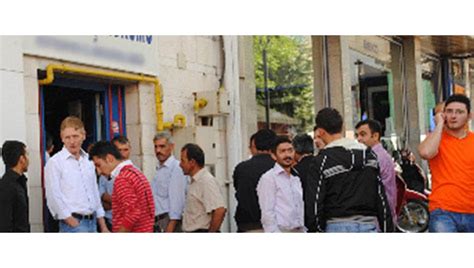 Türkiye i̇statistik kurumu (tüi̇k), istatistiki veriler derleyip bunları yayımlayan önemli bir kurumdur. TÜİK işsizliği SMS'le erken açıkladı | NTV