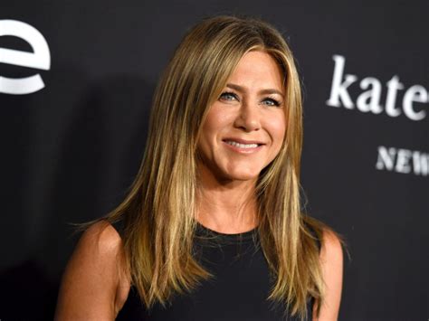Jennifer Aniston Said She Wished Someone Had Told Her To Freeze Her