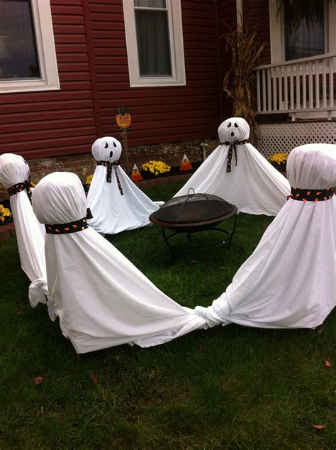 Dancing Ghosts For Halloween Halloween Doves Bird