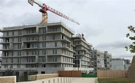 Parkeren, huisdieren toegestaan, gratis parkeergelegenheid, parkeren bij accommodatie, privéparkeergelegenheid. Noisy-Le-Grand, "Maille Horizon" | Les Maçons Parisiens