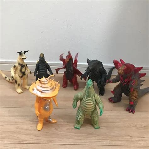 Bandai Ultraman Ultra Kaiju Series Sofubi Lot 7 Soft Vinyl Figure Sofvi