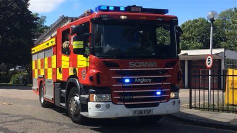 Bedfordshire Fire And Rescue Luton Responding Here We Can Se Flickr