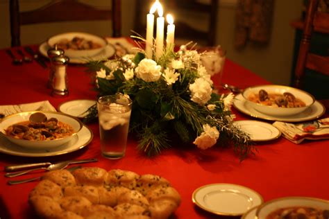 Three easy, elegant christmas menus | martha stewarteasy elegance meets. 21 Best Traditional Italian Christmas Eve Dinner - Most ...