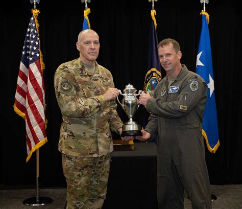 509th Operations Support Squadron Wins Omaha Trophy Us Strategic