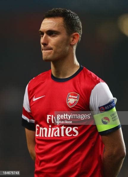 captain thomas vermaelen of arsenal wears arsenal unite against news photo getty images