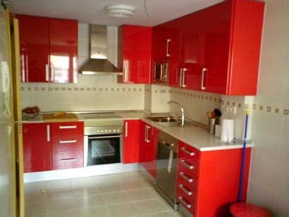 Tú puedes hacer que tu cocina luzca mas grande, te preguntaras como es muy fácil solo tienes que cocinas pequeñas modernas Fotos de Diseños de Cocinas Pequeñas y Sencillas