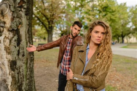 The more you see, the more likely it is that your husband doesn't love you anymore. Painful Signs Your Husband Doesn't Love You Anymore | She ...
