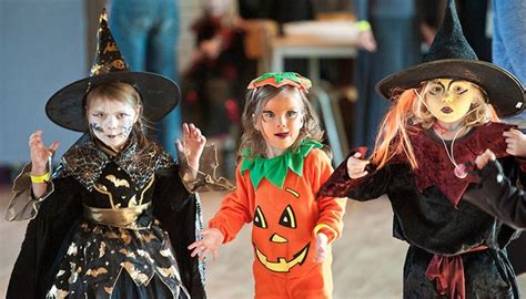 Tips To Keep Your Kids Safe On Halloween Newshub