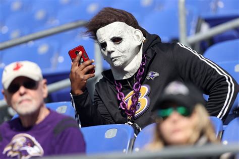 Drunk Fan Tried Climbing Into Ravens Radio Booth During Live Broadcast Was “looking For A Drink