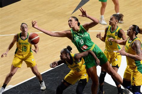 Seleção feminina de basquete fica fora da Olimpíada após 28 anos 09