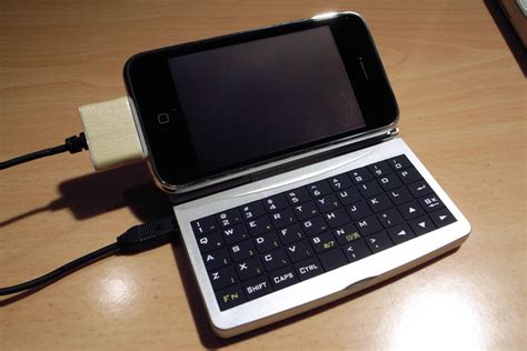 And if you are scared of germs, you can easily. iPhone gets external keyboard!