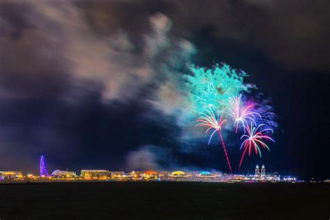  Of My Pics From Aon Summer Fireworks Last Night At Navy Pier R