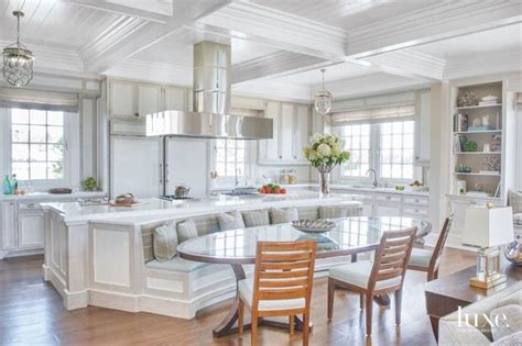 25 Stunning Kitchen Booths And Banquettes Fancydecors Home Kitchens