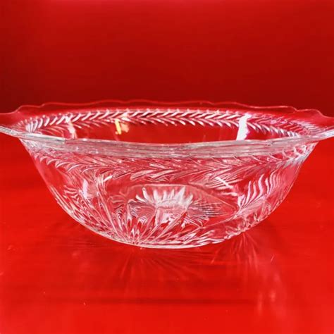 vintage clear glass serving bowl with starburst design w lip scalloped edges 14 97 picclick