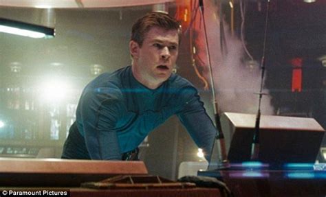 Chris Hemsworth Is Returning To Star Trek As The Father Kirk Never Knew