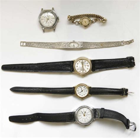 Lot 2483 Six Wristwatches