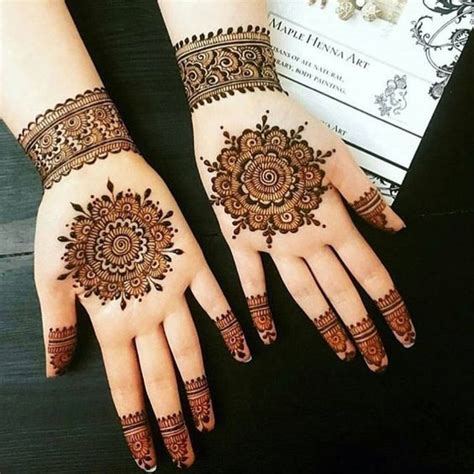 21 Classic Round Mehndi Designs You Should Try In 2020 Lifestyle