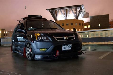 Perfect car for parties with powerful music system and small bar in trunk. Michael Diep on Instagram: "#honda #hondacrv #crv # ...