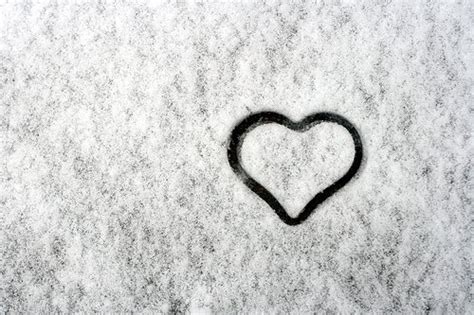 Valentines Wallpaper Heart Of Snow Wallpaper White Snow Heart Shape