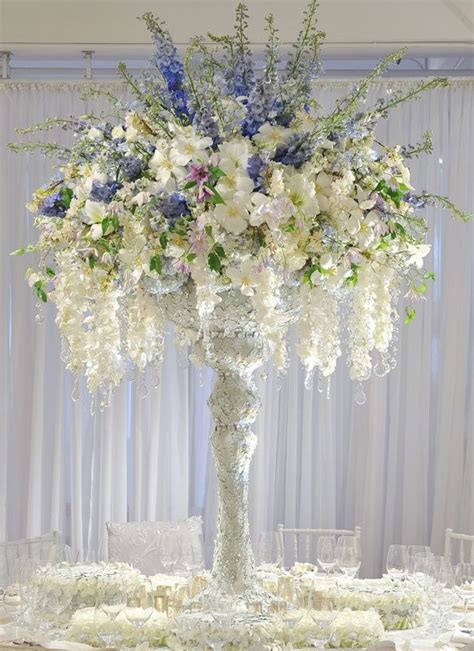 White Elegant Flower Arrangements And Centerpiece Pinterest